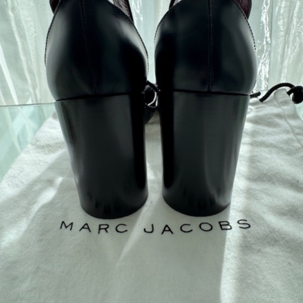MARC JACOBS Pumps 'NEW' - Black with ankle tassle bow - EU 37 (US 7)